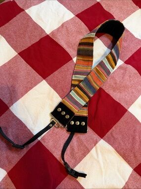 Capturing Couture Indian Summer Camera Strap Like New